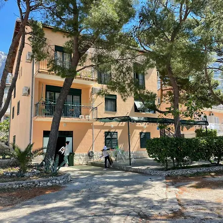 Pensjonat Adrion Makarska